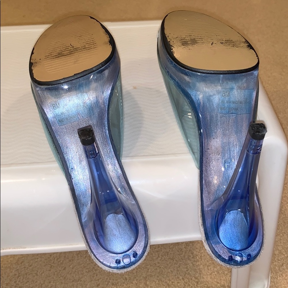Heels - Picture 5 of 5